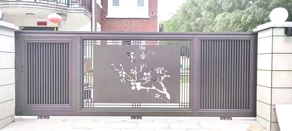 訂造花園停車場大閘自動趟門-訂製電閘門-automatic-gate-特製獨特花款大閘2