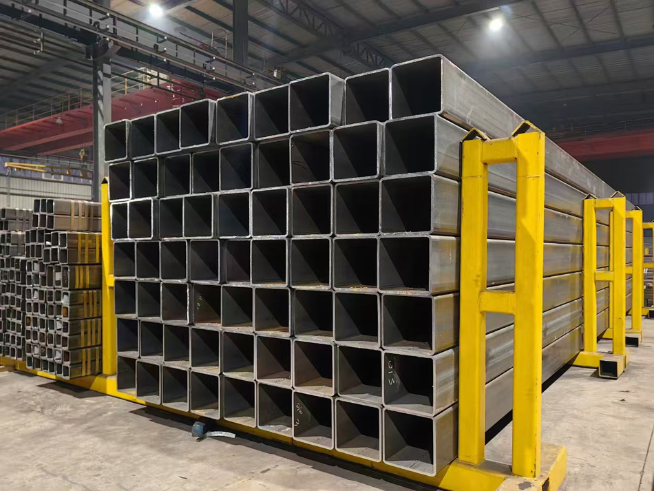設計及生產建築鉛水方通-Construction-Steel-Manufacturer-香港建築鋼材-鋼鐵材料分銷-自設大陸鋼鐵廠直送香港1