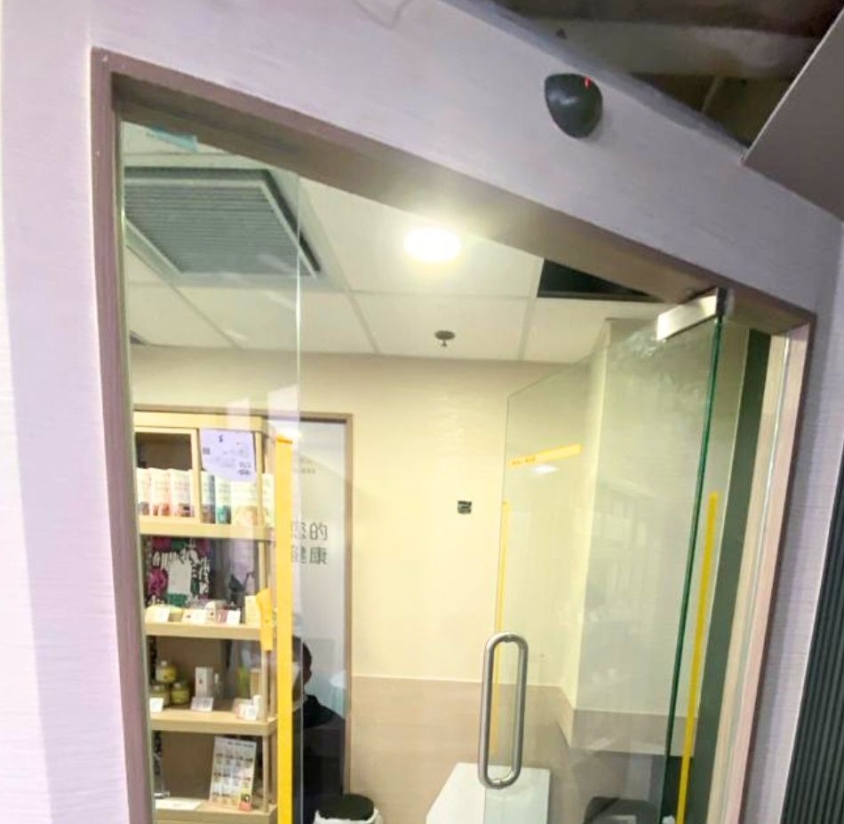 餐廳商場玻璃門自動開關系統工程-旺角雅蘭中心樓上商店
