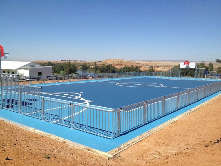 STANDING PLUS SYSTEM1 CourtsolSystem運動場無縫塗層系統-球場地坪漆-球場地台油漆-Outdoor-Sports-Floors-Coating-運動場塗料-壓克力球場物料-提供運動場地板物料、設計及工程